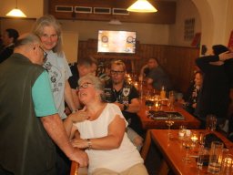 Dartturnier mit Gästen